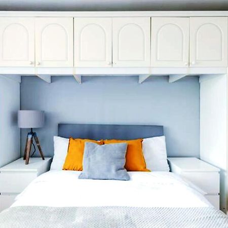 Eagle Drive Apartment เฮนดอน ภายนอก รูปภาพ