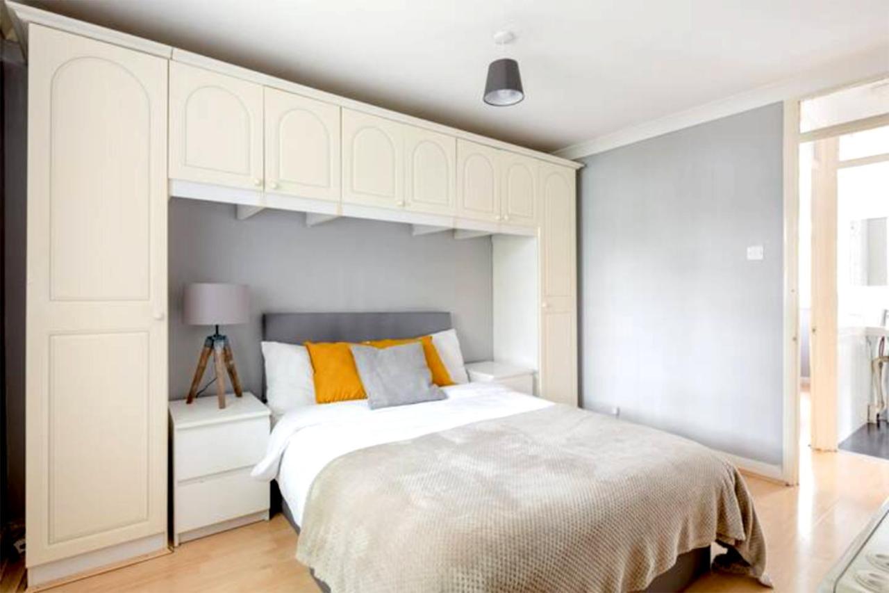 Eagle Drive Apartment เฮนดอน ภายนอก รูปภาพ